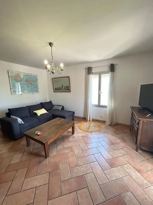 Estrambord Appart Terrasse Camargue Arles